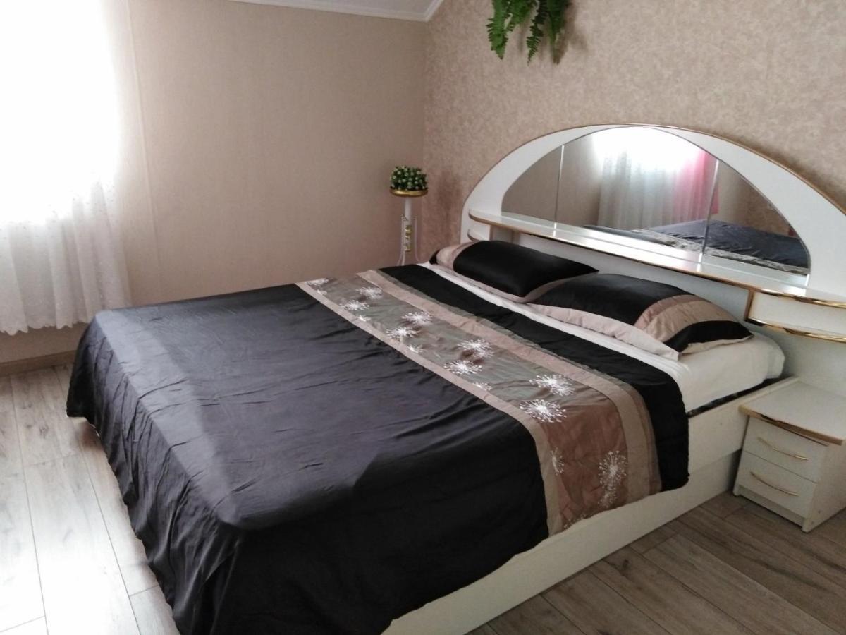 Apartament On Komarova 29 Вулиця Комарова 29 Kropyvnytskyj Eksteriør billede